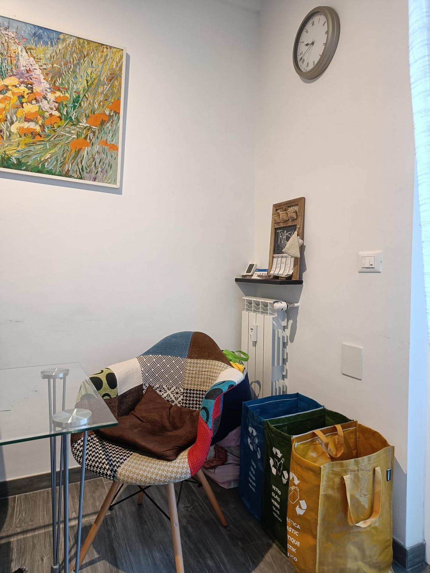 Wake'nbake Guest house